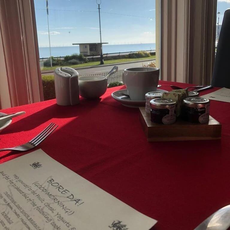 Swn Y Mor Hotell Llandudno Eksteriør bilde
