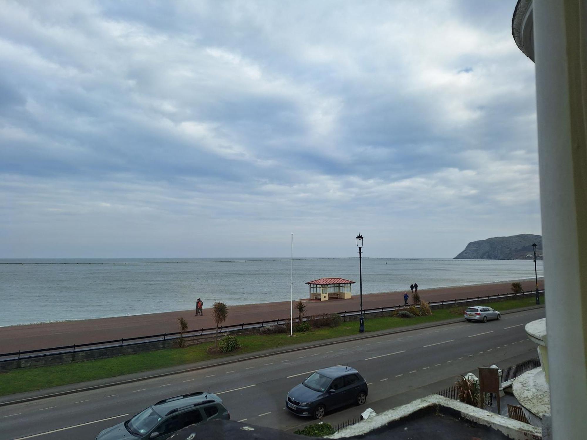 Swn Y Mor Hotell Llandudno Rom bilde